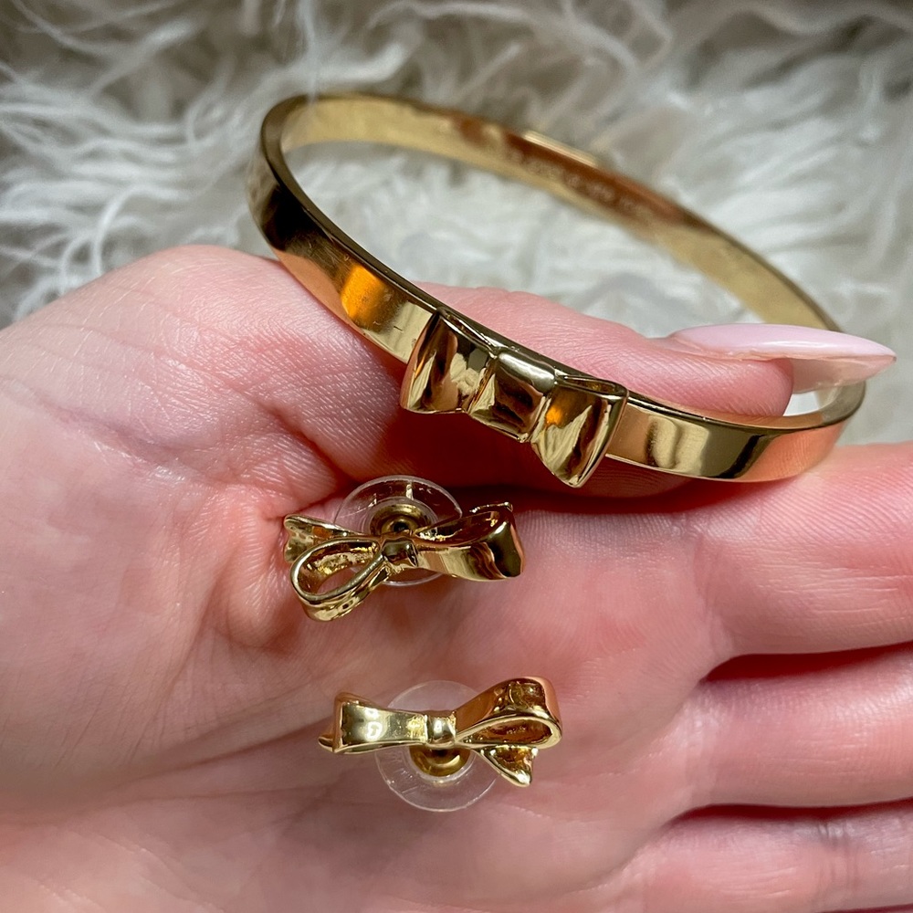 Kate Spade New York - Gold - Authentic Take A Bow Bracelet and Earring Set